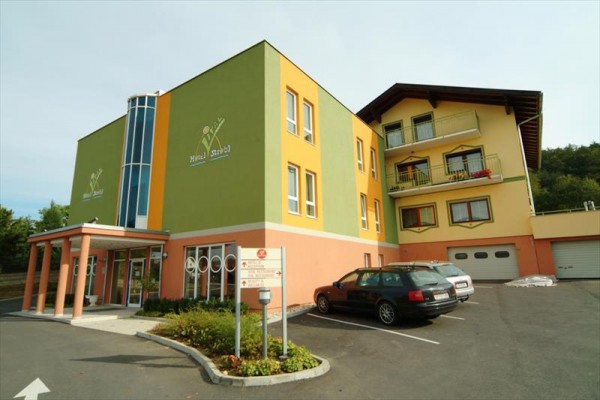alhotel_strobl_ollersdorf_850029328_131223_50436_2.JPG